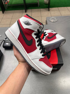 Pre owned Nike Air Jordan 1 High Carmine Grade school shoes with og box